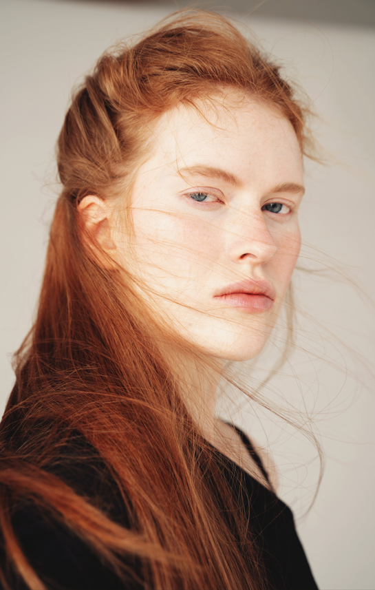 SKIN-FOCUSED MAKEUP